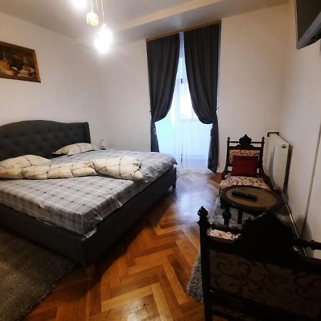 Republicii Apartment Braşov Eksteriør bilde